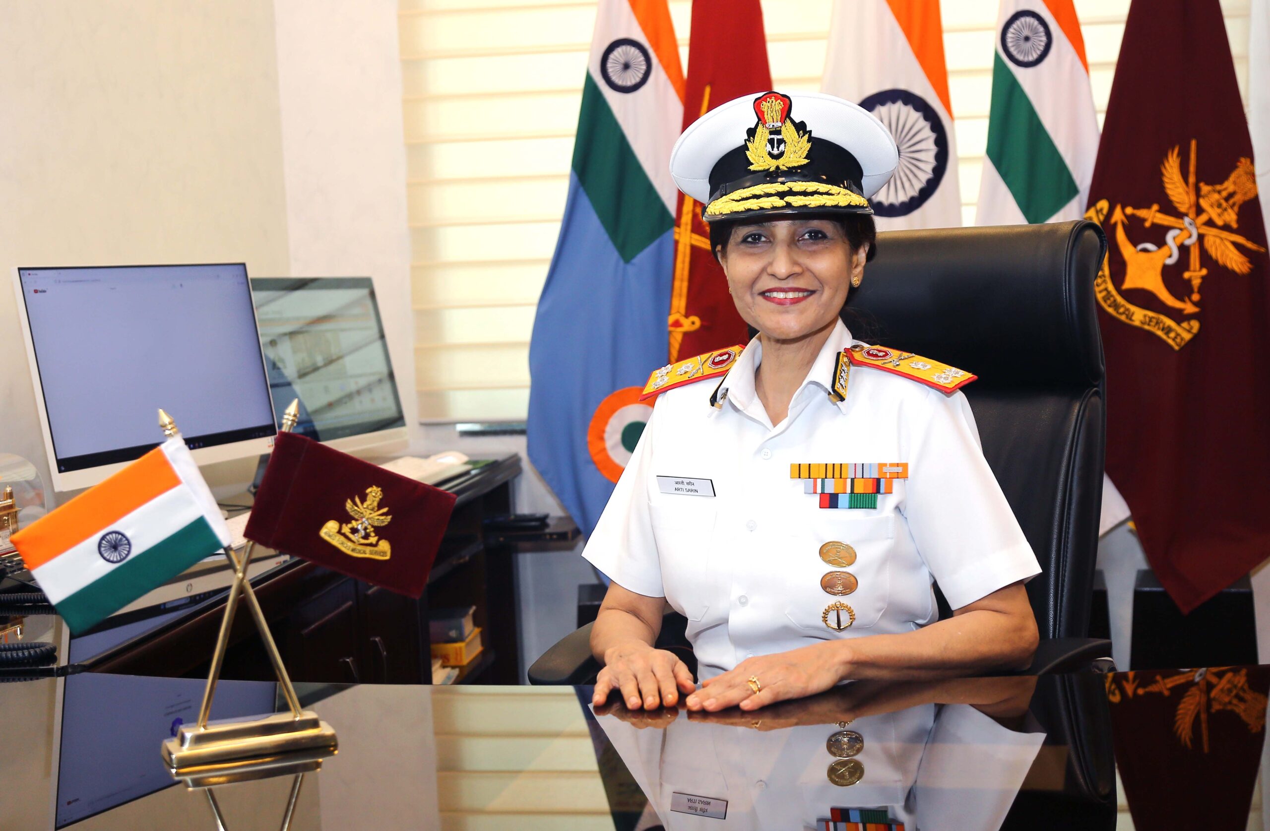 वाइस एडमिरल आरती सरीन बनीं सशस्त्र सेना चिकित्सा सेवा की पहली महिला महानिदेशक