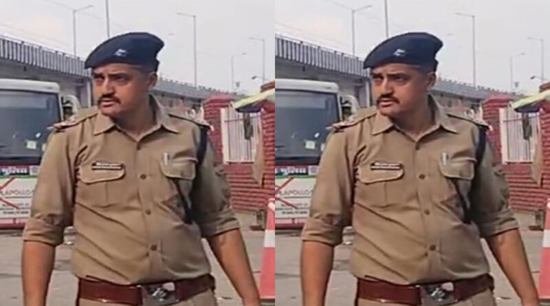 देहरादून में ISBT चौकी प्रभारी देवेंद्र खुगशाल 1 लाख की रिश्वत लेते रंगे हाथ गिरफ्तार