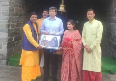 चमोली: जिलाधिकारी डॉ. संदीप तिवारी और डॉ. पूजा का विवाह बना समाज के लिए मिसाल
