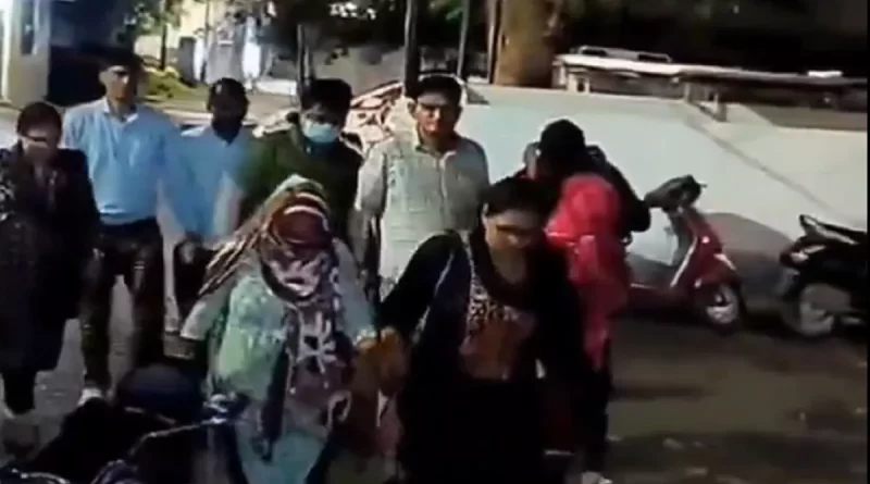 देहरादून में स्पा सेंटर की आड़ में जिस्मफरोशी, पुलिस छापे में युवक-युवतियां रंगे हाथ पकड़े गए