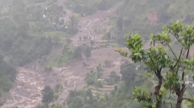 केदारघाटी में काफी जगह नुकसान की खबरें…. उत्तराखंड में भारी बारिश का अलर्ट… नदियां उफान पर