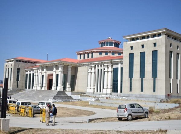 उत्तराखंड विधानसभा सत्र: भराड़ीसैंण में सुरक्षा पुख्ता, 804 जवान तैनात, विरोध-प्रदर्शन पर रोक