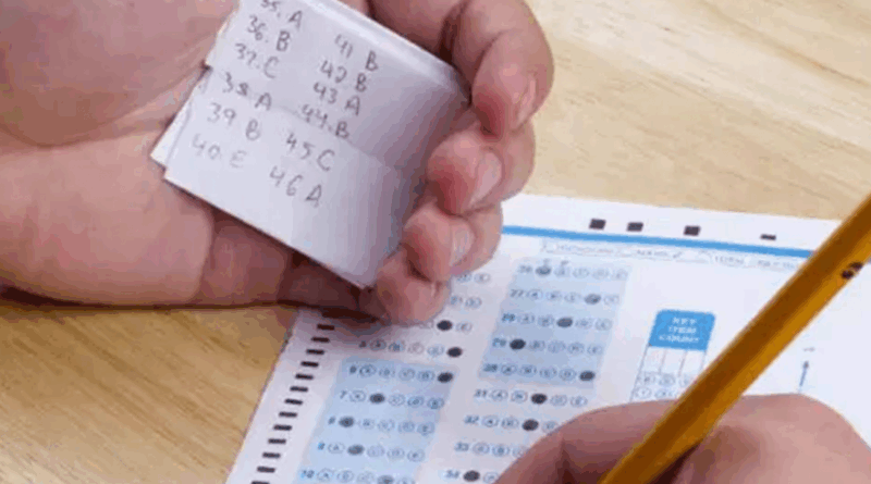 उत्तराखंड भर्ती परीक्षा: 445 सेंटरों पर लगे जैमर, लेकिन 5-जी नेटवर्क पर नहीं चली पकड़