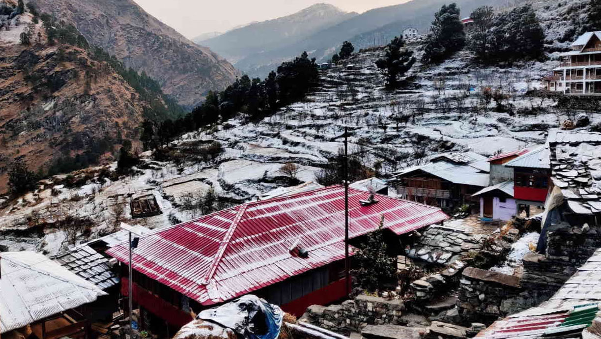 उत्तराखंड के पहाड़ों में बदलेगा मौसम, बारिश और बर्फबारी के आसार