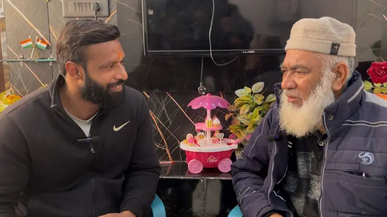 कोटद्वार: 2 लाख का इनाम ठुकराकर ‘मोहम्मद दीपक’ ने फिर दिखाई इंसानियत की मिसाल