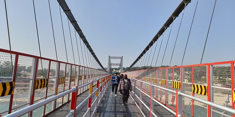 ऋषिकेश: 49 करोड़ का जानकी सेतु पांच साल में जर्जर, निर्माण गुणवत्ता पर उठे सवाल