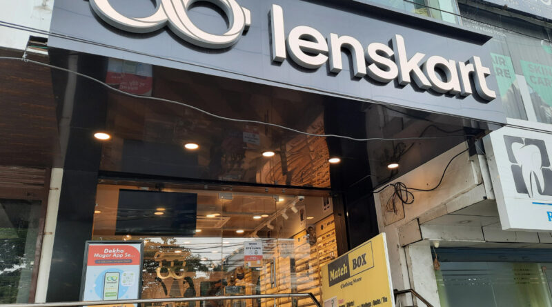 देहरादून: लेंसकार्ट के खिलाफ बजरंग दल सड़कों पर, देशव्यापी आंदोलन की चेतावनी