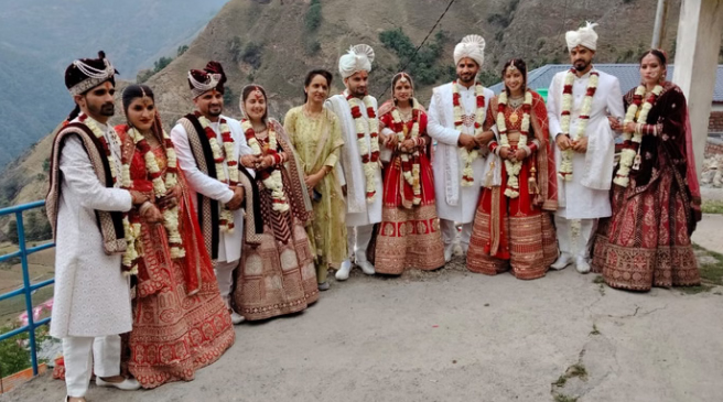 एक मंडप में पांच शादियां: चकराता के खरासी गांव में अनोखा विवाह बना चर्चा का विषय