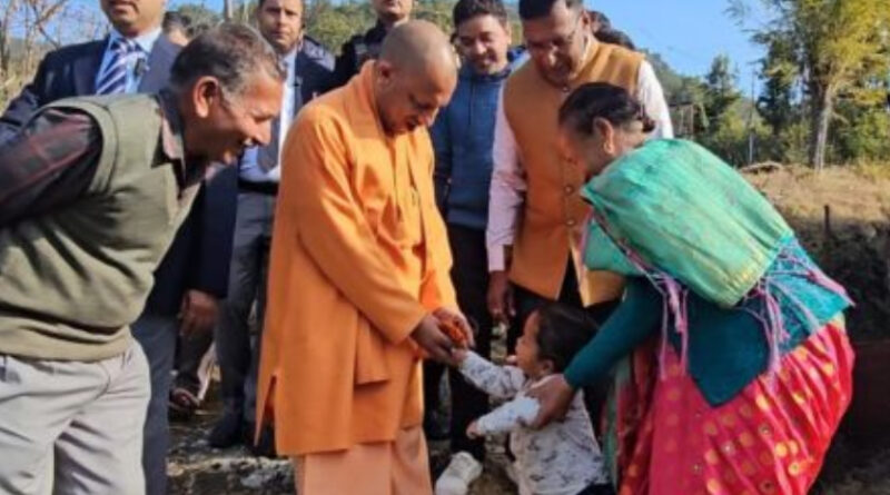 पलायन से उजड़ रहे गांव, खत्म हो रही संस्कृति… अपने गाँव पंचूर में बोले योगी आदित्यनाथ