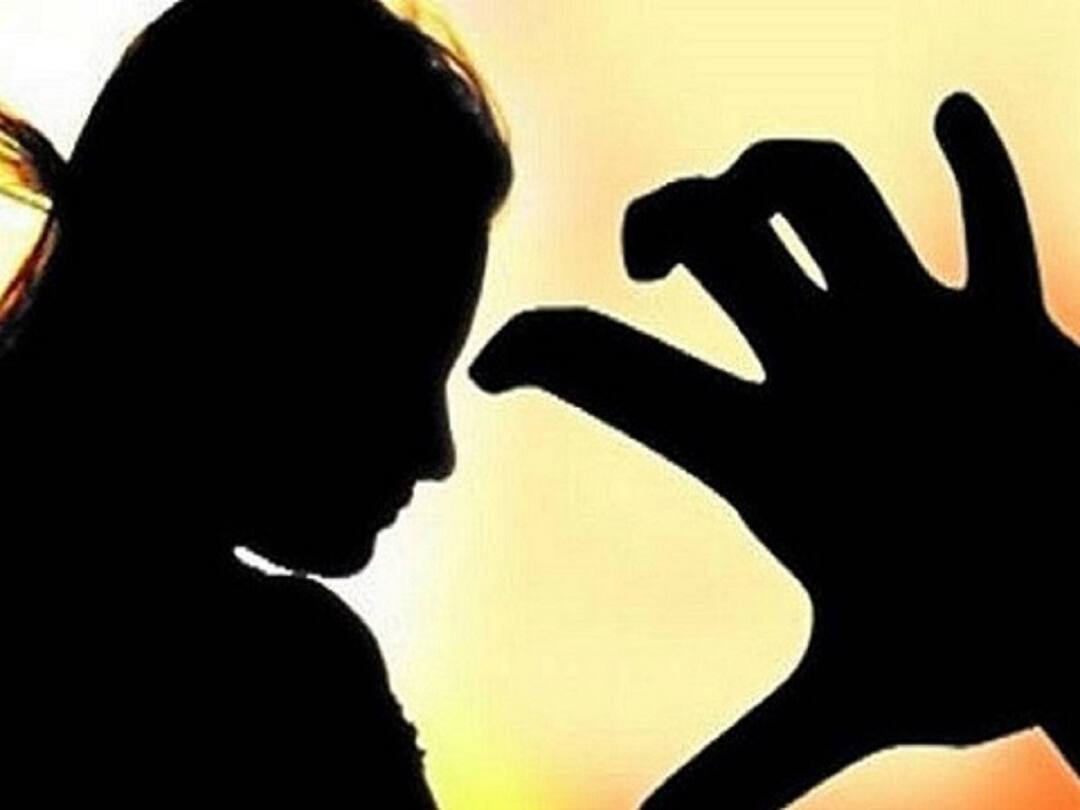 नैनीताल घूमने आई 16 वर्षीय किशोरी के साथ टैक्सी चालक ने की शर्मनाक हरकत, पीड़िता ने कूदकर बचाई जान