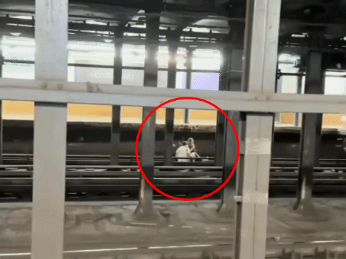 न्यूयॉर्क सबवे हादसा: ट्रैक पर बैठे रहे दो दोस्त, ट्रेन की चपेट में आने से भारतीय और नेपाली मूल के युवाओं की मौत